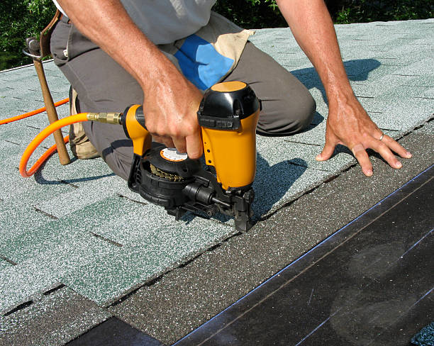 Roof Gutter Cleaning in Long Beach, WA